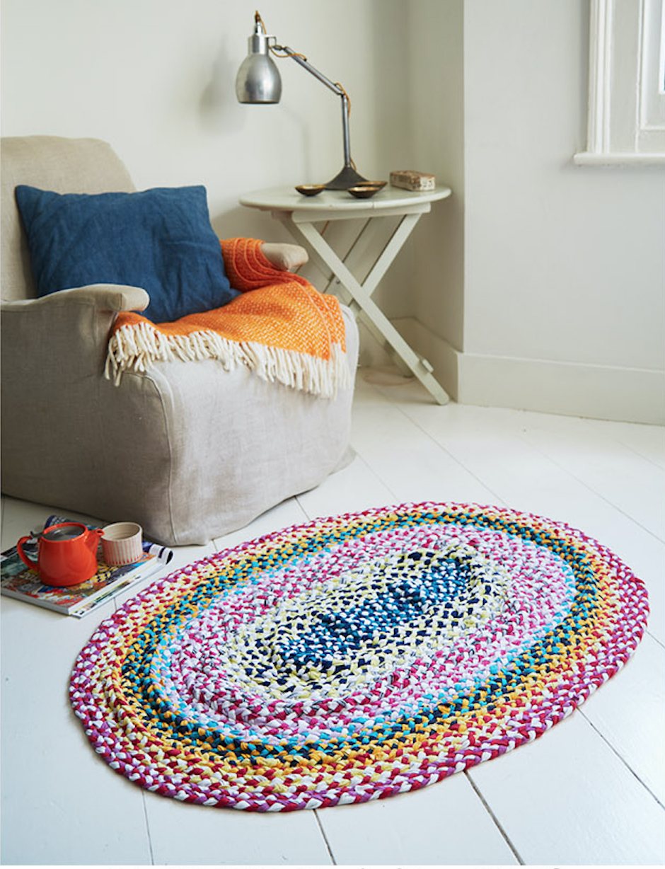 Rag rugging with handmade t-shirt yarn to make a braided rag rug