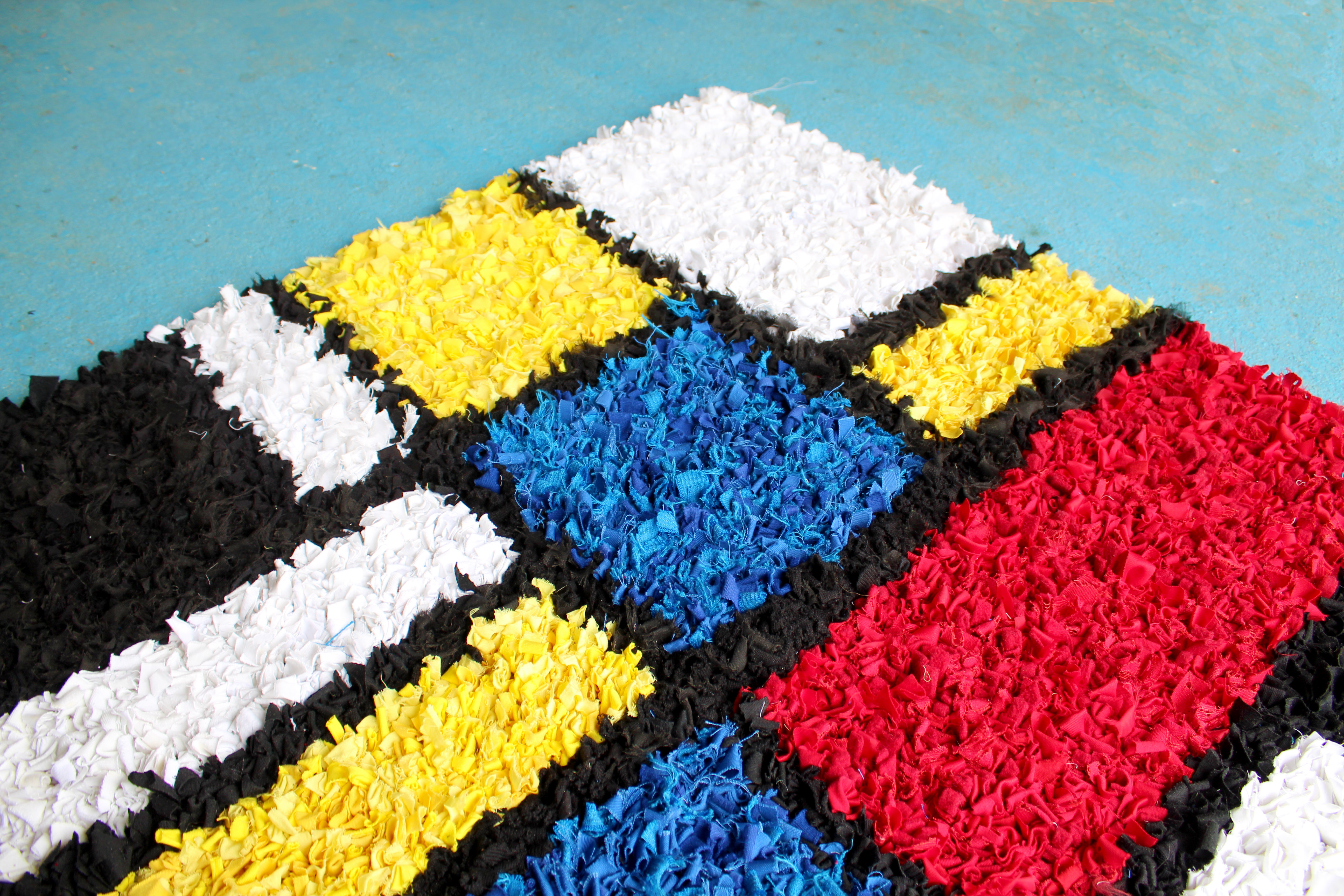Upcycled DIY Mondrian Inspired rag rug 