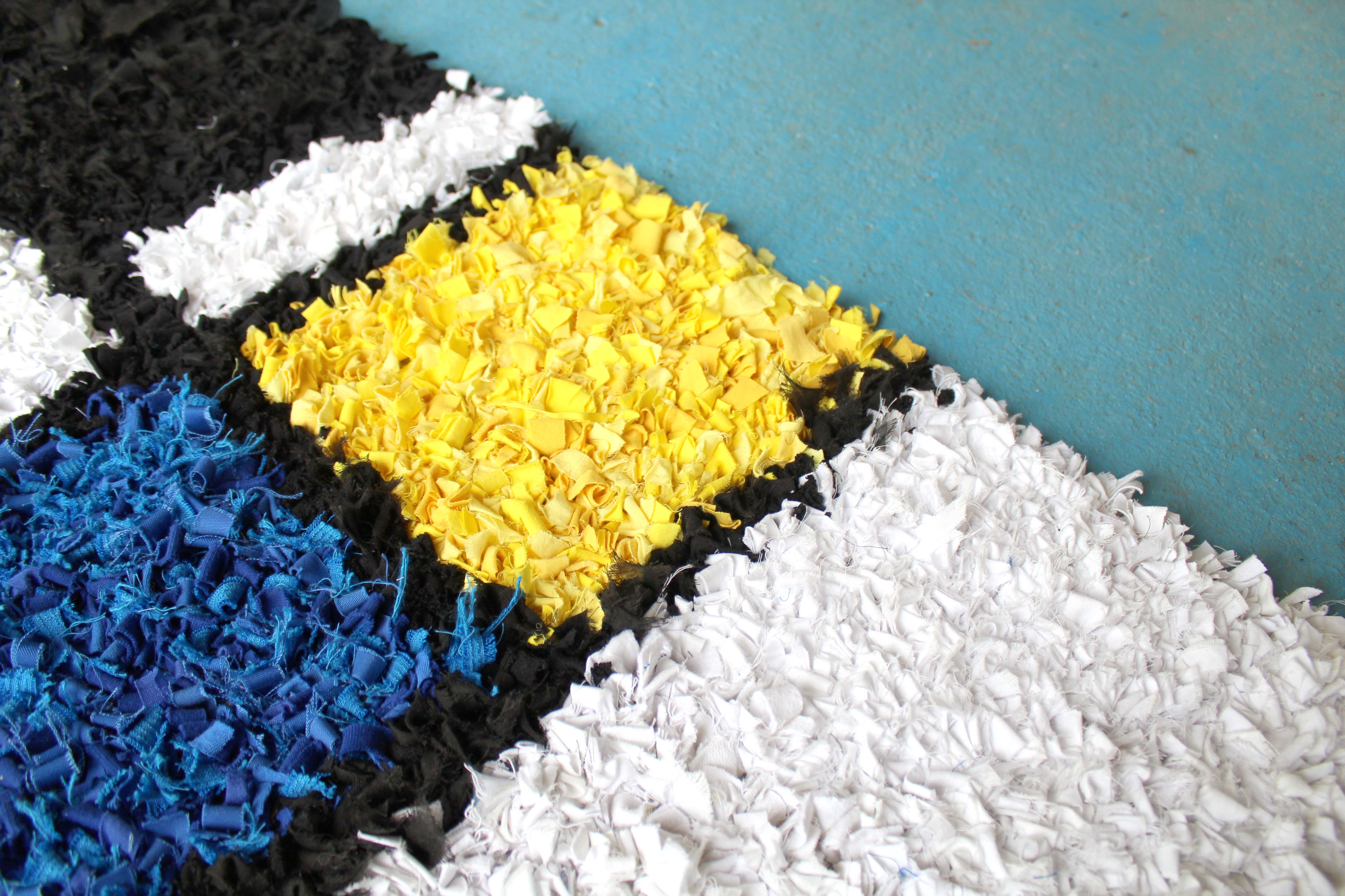 Mondrian Inspired Rag Rug Yellow, Blue and White short shaggy rag rugging up close detail
