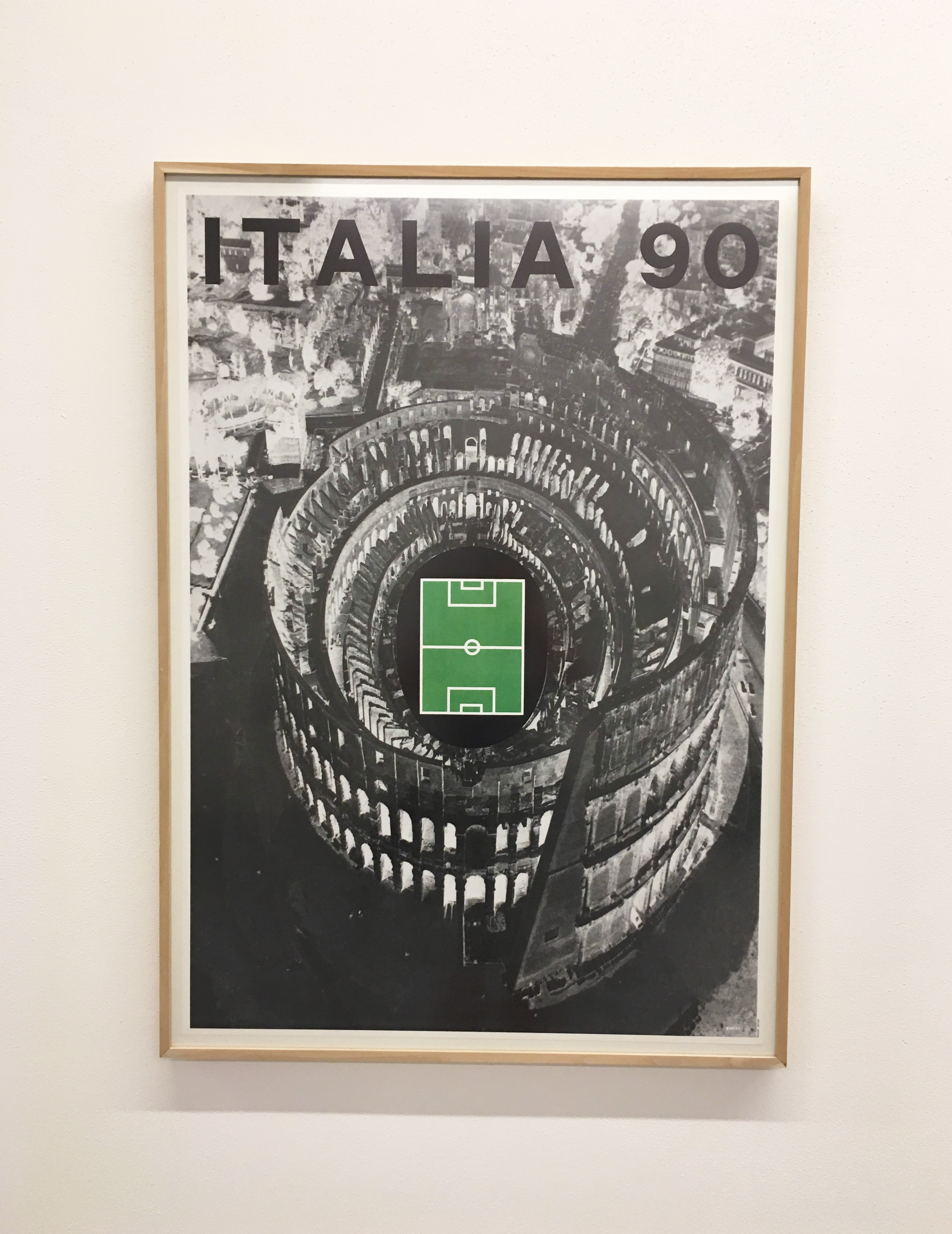 Italia 90 poster Alberto Burri