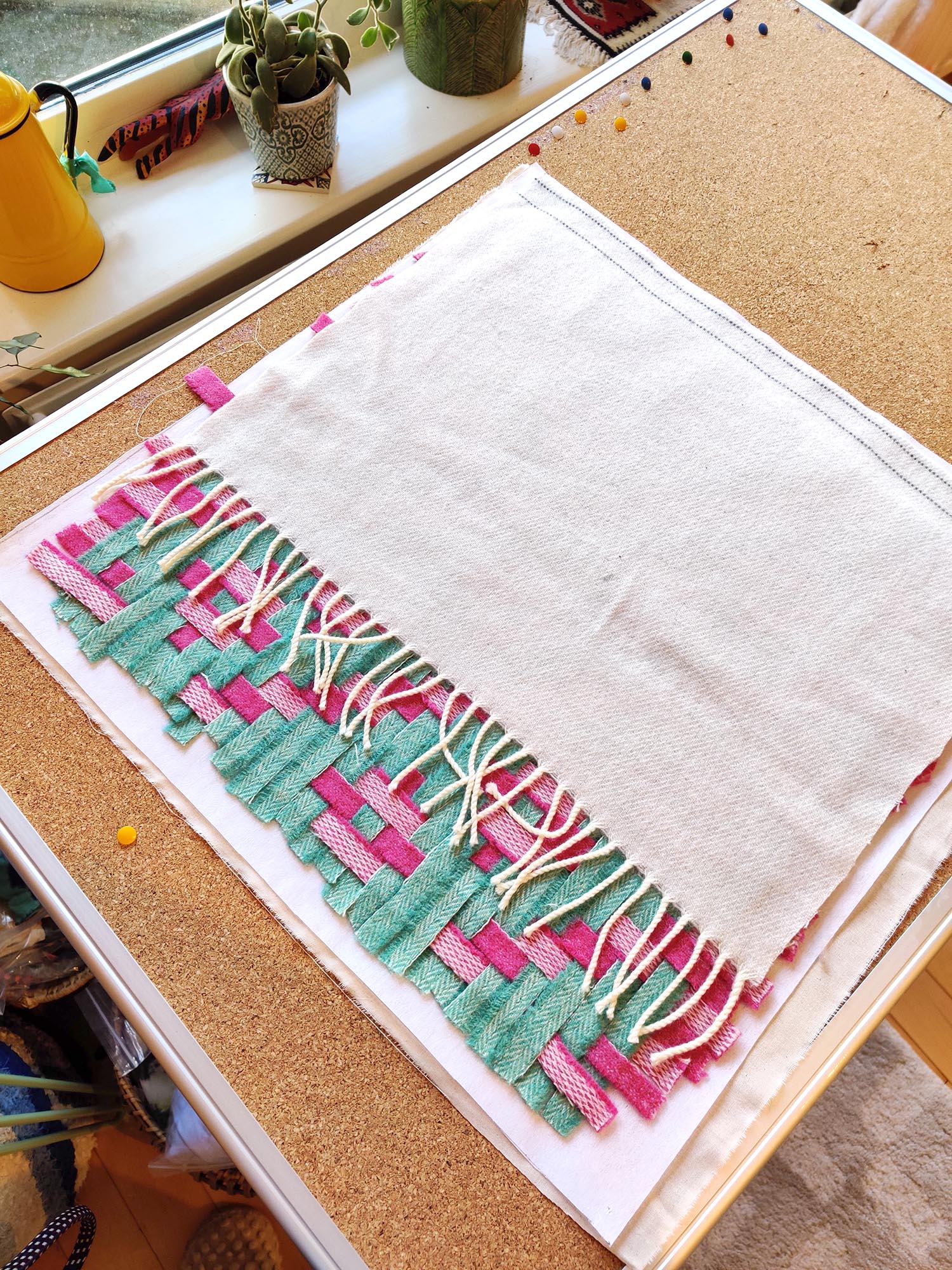 Making an envelope back for a cushion