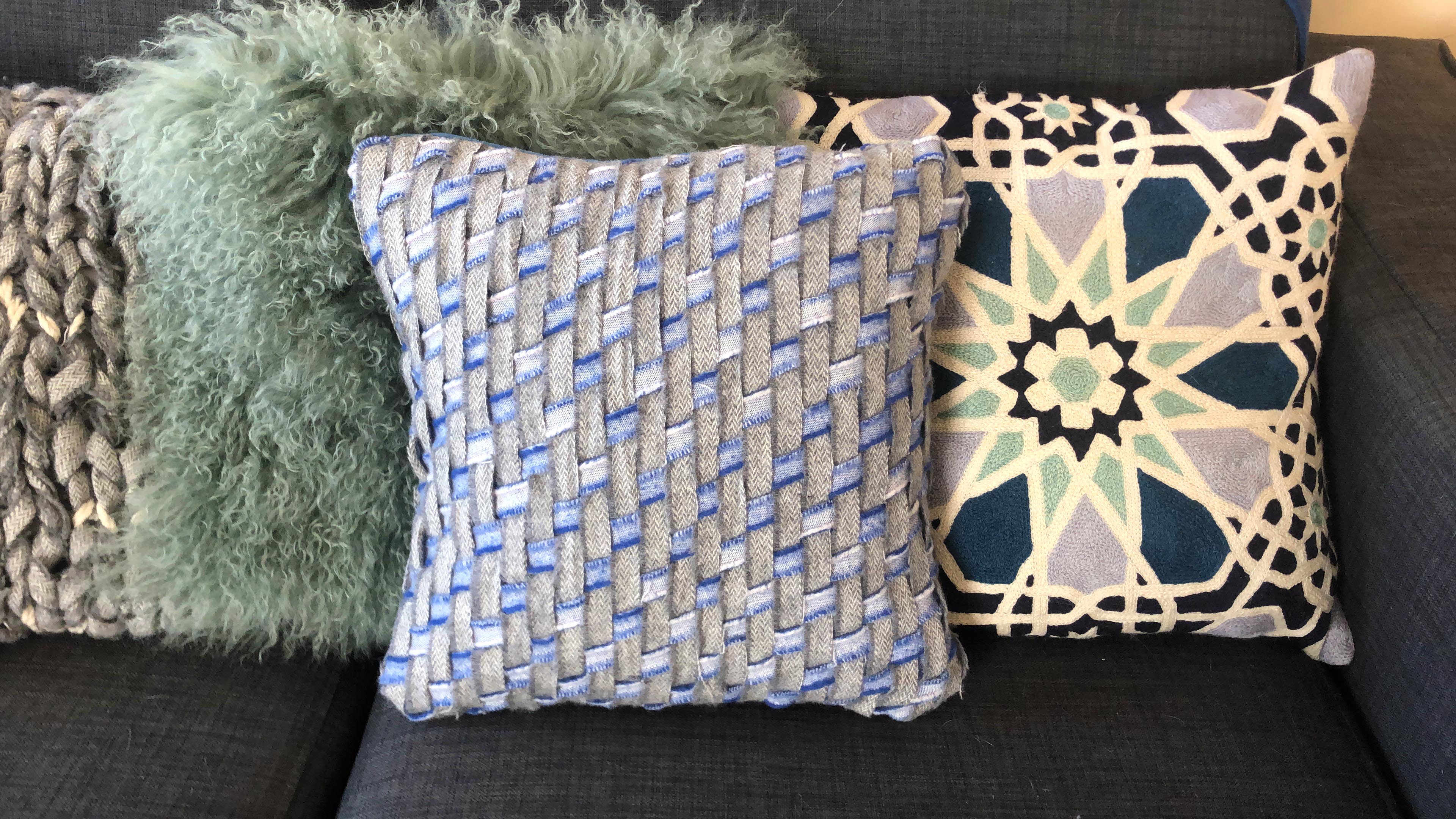 Blue and grey finished ribbon weaving cushion made using blanket yarn